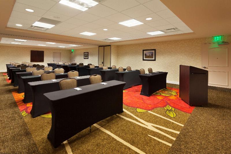 هتل Hilton Garden Inn Gainesville