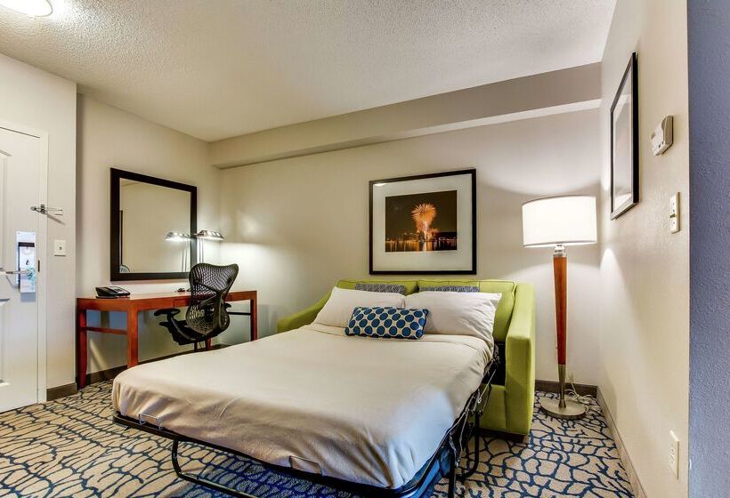 هتل Hilton Garden Inn Louisville/northeast