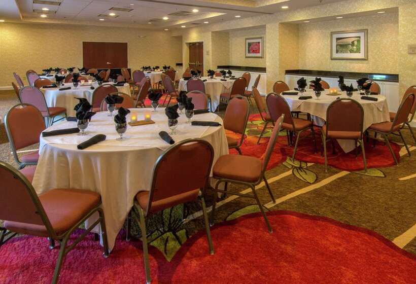 هتل Hilton Garden Inn Macon / Mercer University