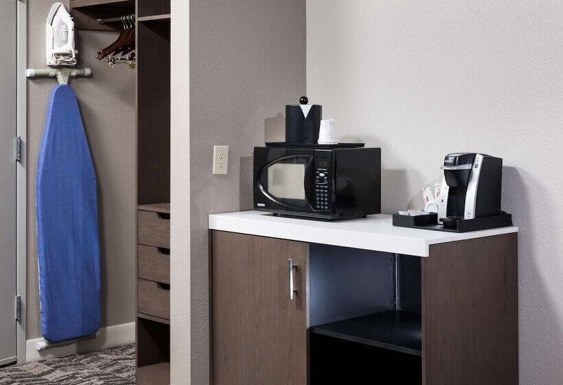 هتل Hilton Garden Inn Savannah Airport