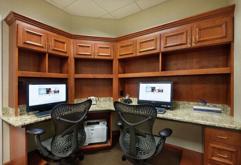 هتل Hilton Garden Inn Schaumburg