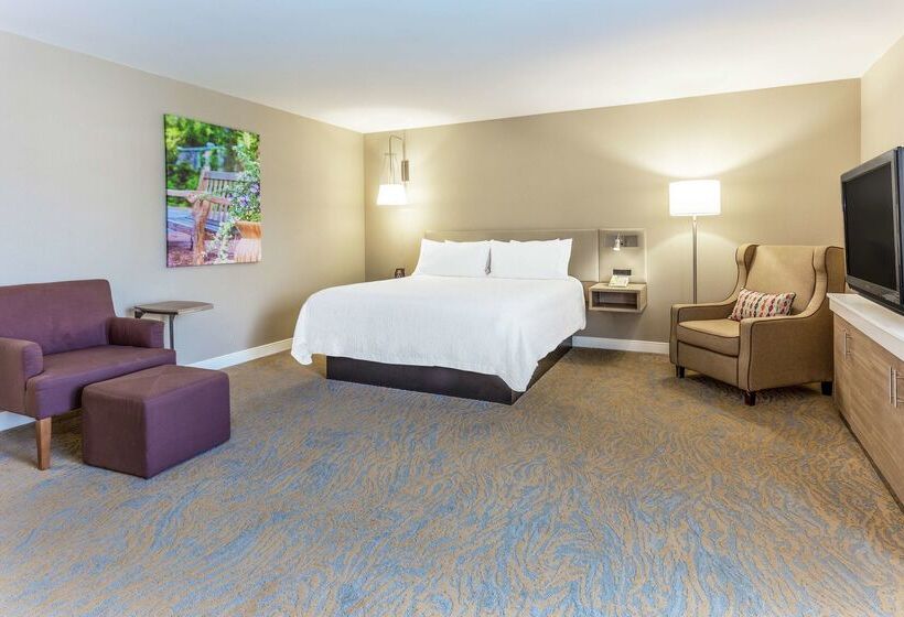 호텔 Hilton Garden Inn St Charles