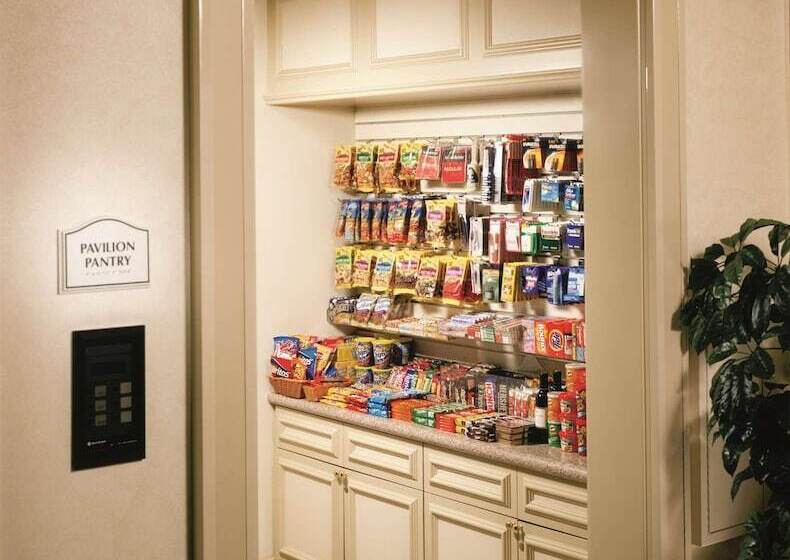 فندق Hilton Garden Inn Tulsa Airport