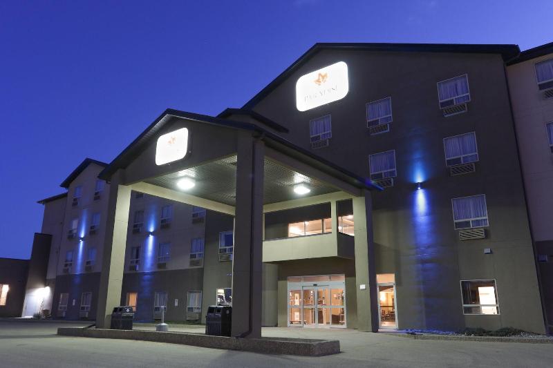 فندق Paradise Inn And Suites