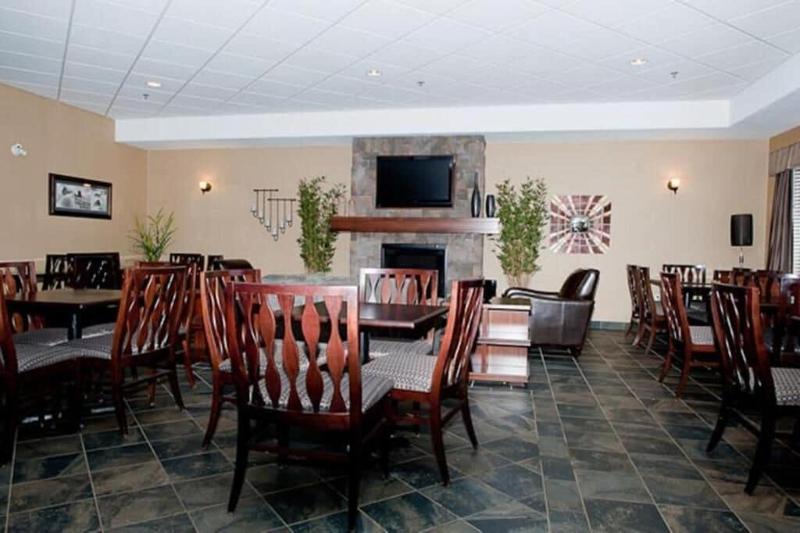 فندق Paradise Inn And Suites