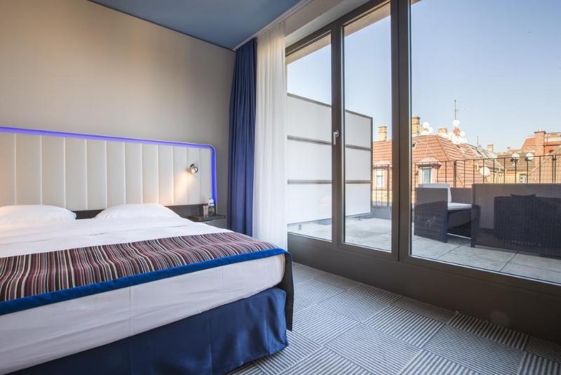هتل Park Inn By Radisson Stuttgart