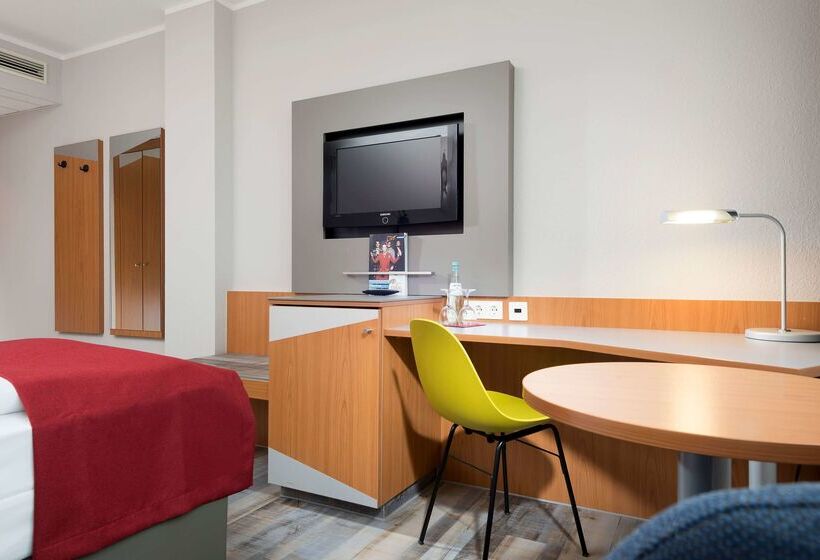 فندق Ramada By Wyndham Hannover Messe