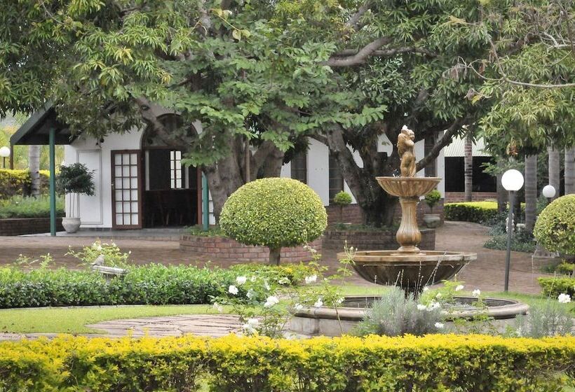 בית מלון כפרי Tzaneen Country Lodge