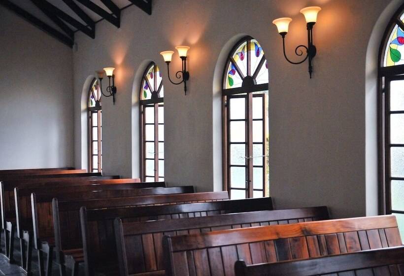 בית מלון כפרי Tzaneen Country Lodge