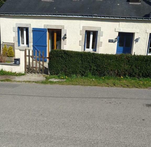 민박 La Petite Maison Du Sabot