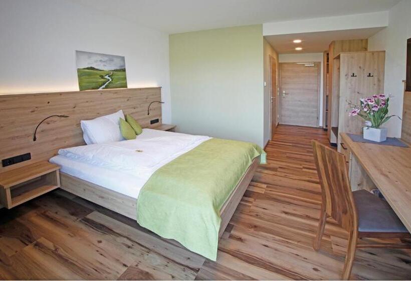 ホテル Gasthof Berger