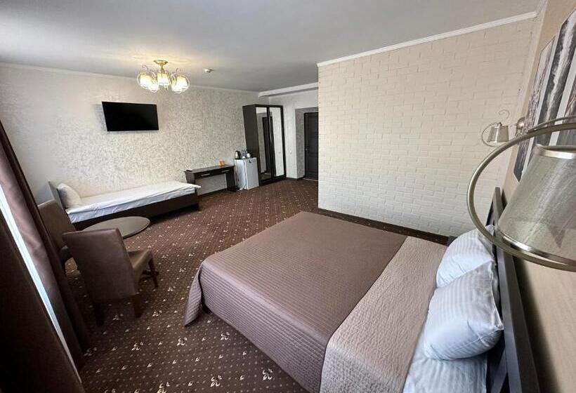 בית מלון כפרי Merry Club