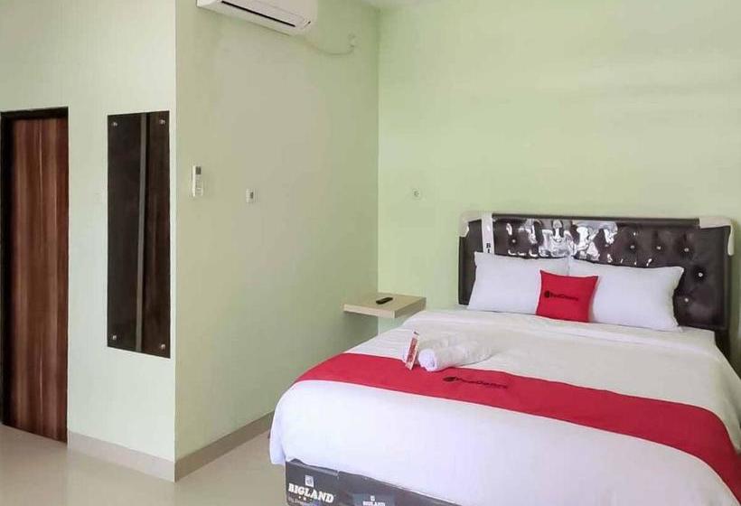 هتل Reddoorz Near Taman Wisata Alam Punti Kayu Palembang 2