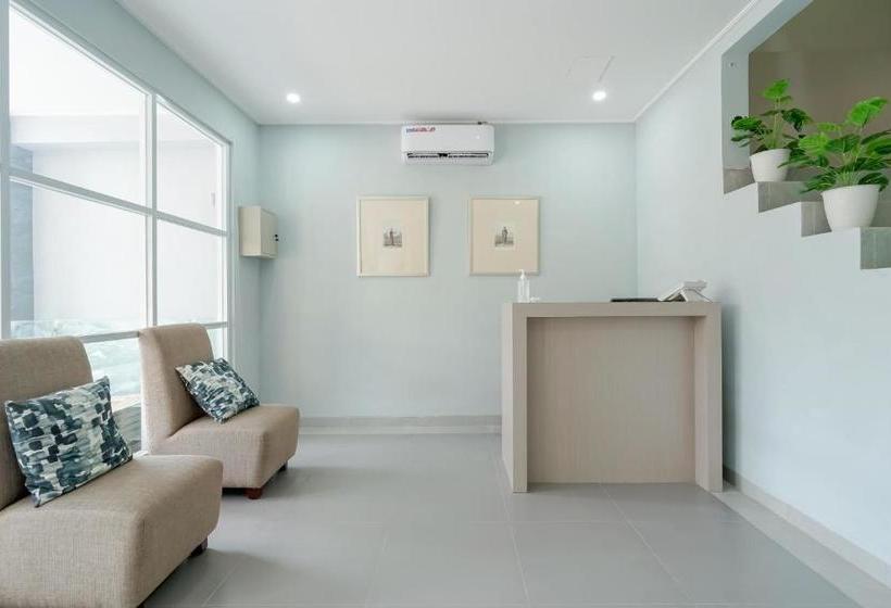 فندق Reddoorz Syariah Plus @ Bsd City