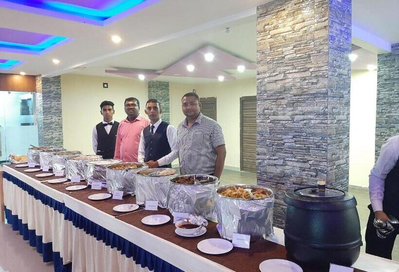 בית מלון כפרי Dolphin Chocolate Inn