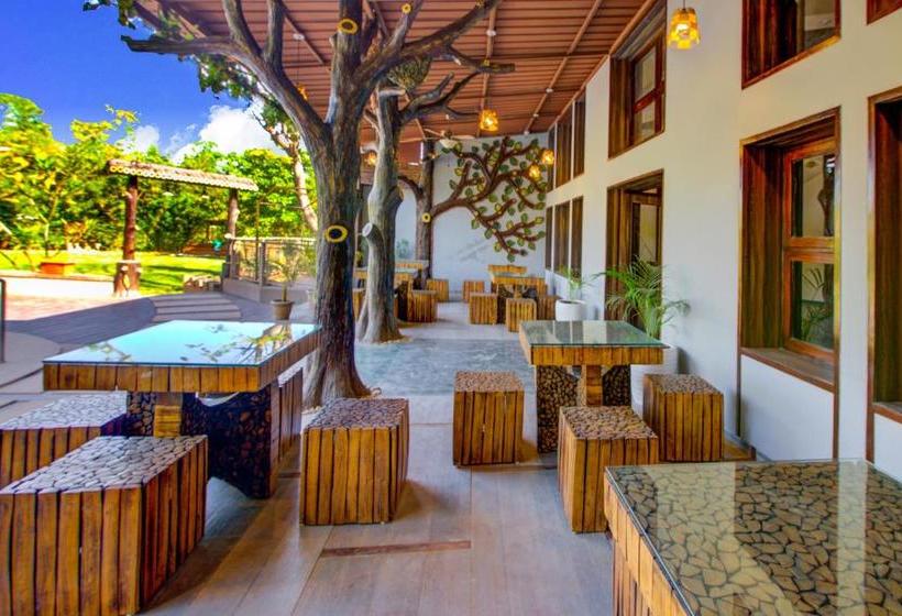 Курорт Club Mahindra Netrang