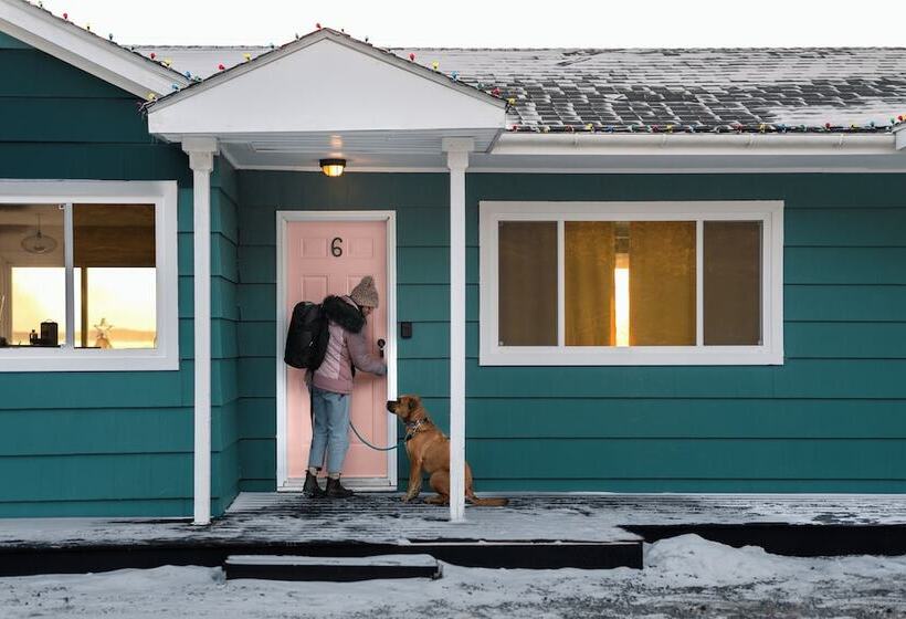 The Marmalade Motel