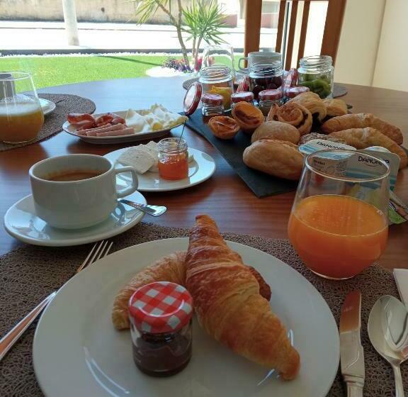 צימר Pedrogao Guesthouse