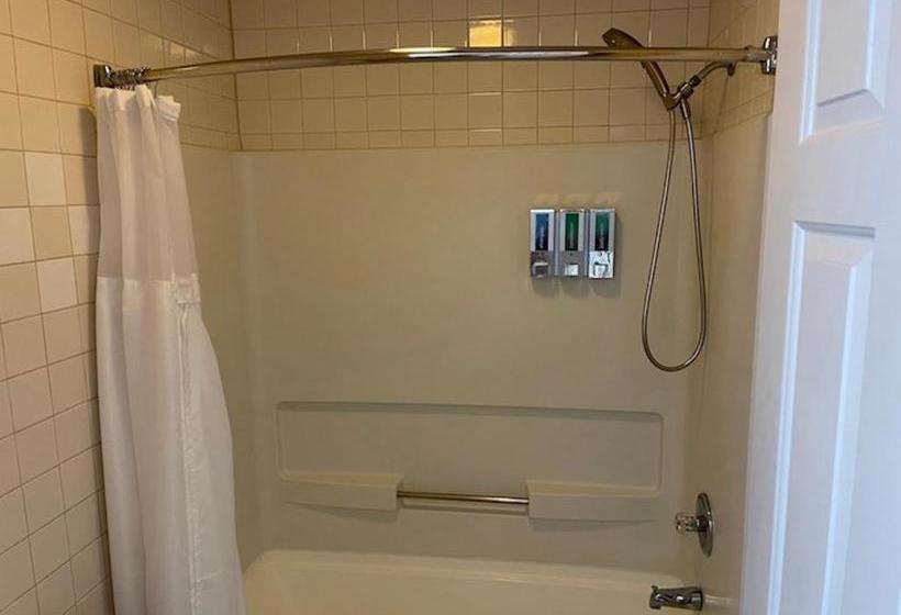 فندق Idle Awhile Resort