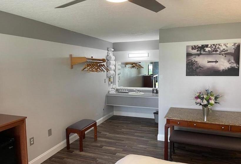 فندق Idle Awhile Resort