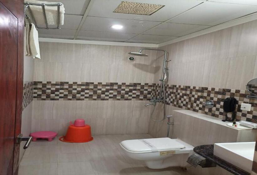 فندق Jmd International Katihar