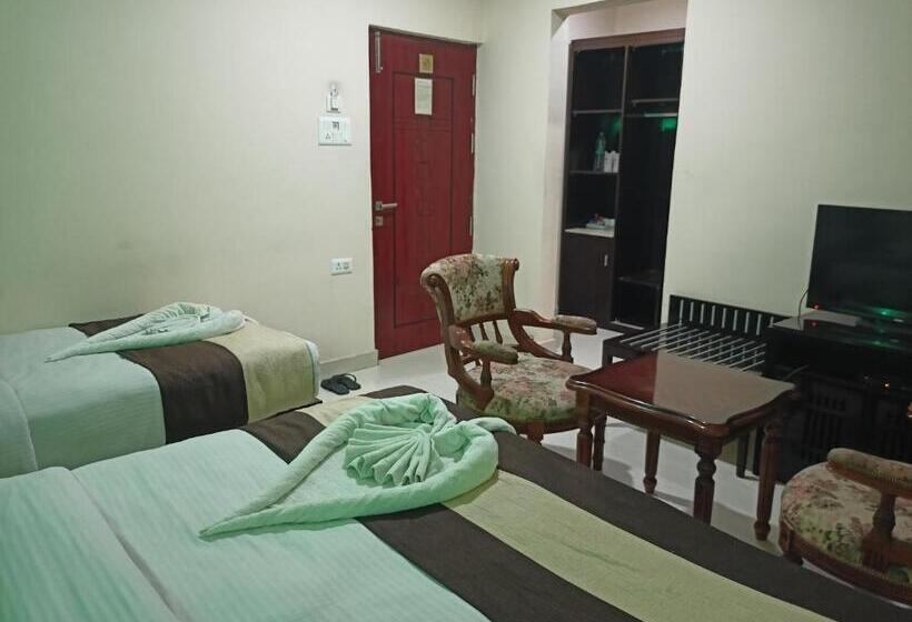 فندق Jmd International Katihar