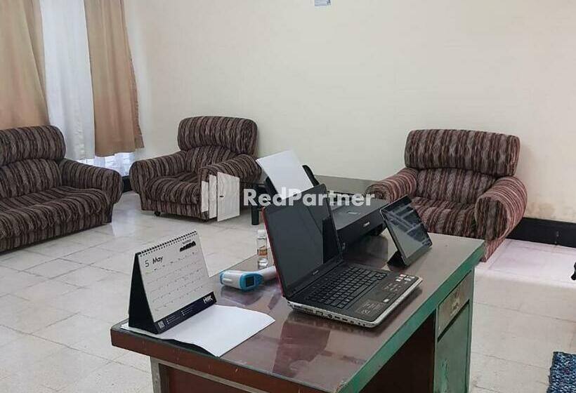 Hotel Kost Homestay Redpartner