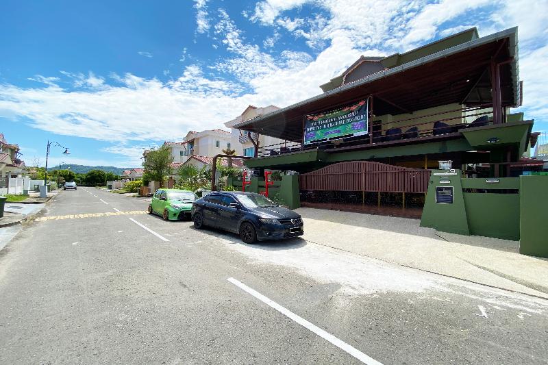Отель Oyo 90262 Kota Kinabalu Homestay, Villa & Suite Boutique