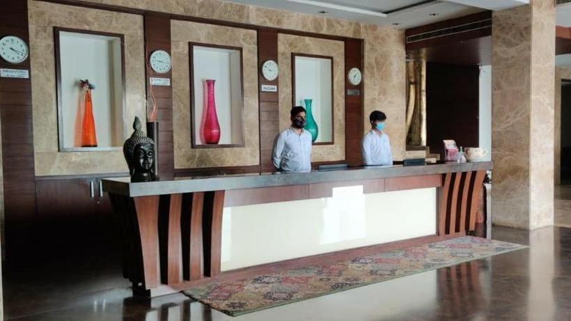 فندق Tivoli Royal Palace