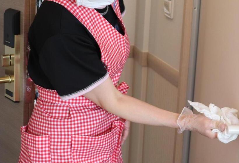 فندق Toyoko Inn Tsukuba Express Nagareyama-otakanomori Ekimae