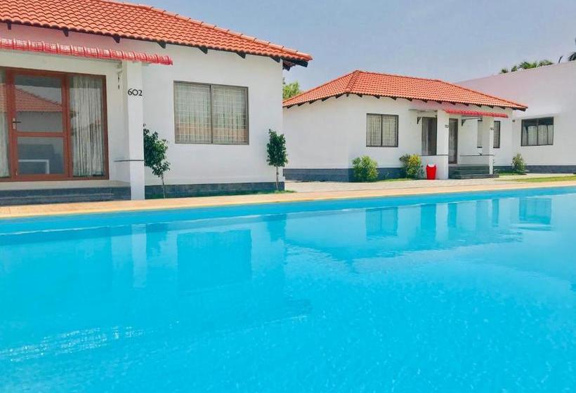 Malli Resort