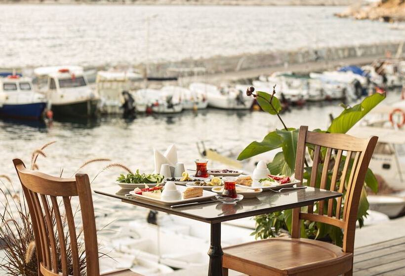 هتل Mimas Marine