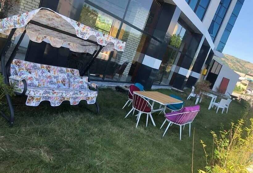 فندق Palas