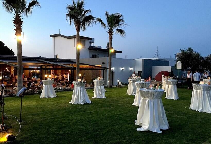فندق Palmonte Suites