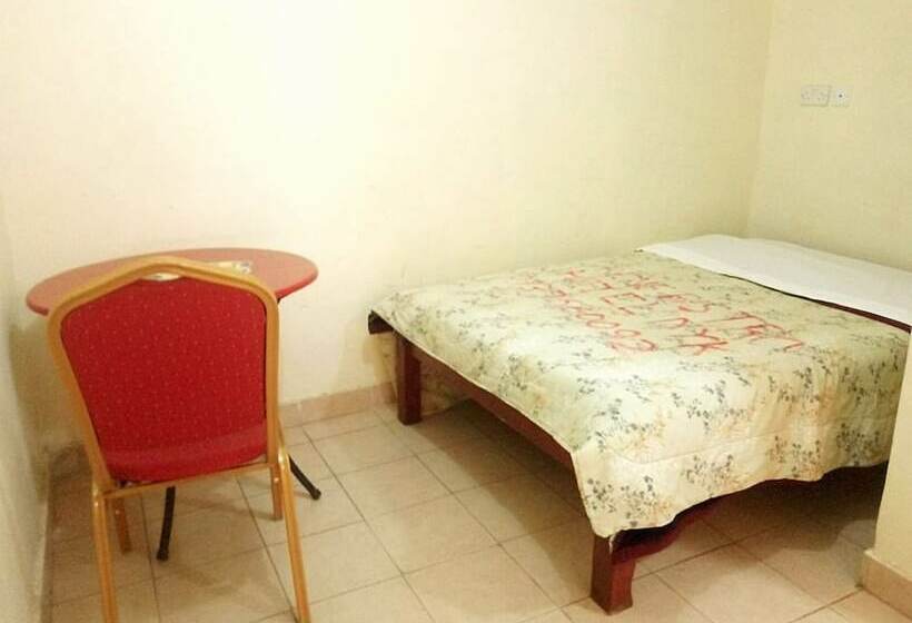 בית מלון כפרי Rene Bistro