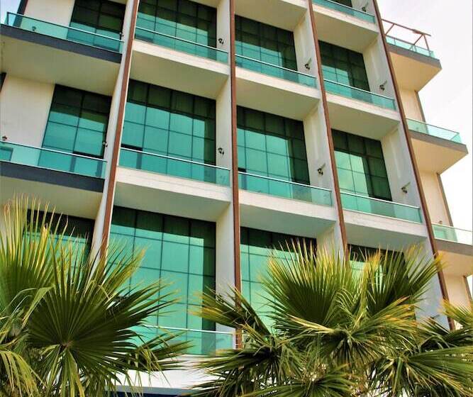 هتل Vm Resort