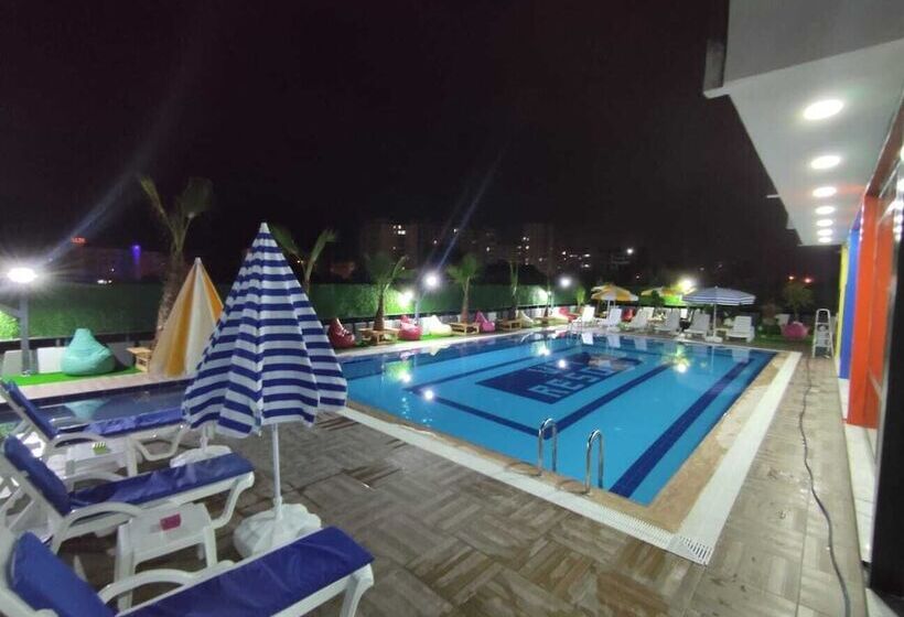 هتل Vm Resort