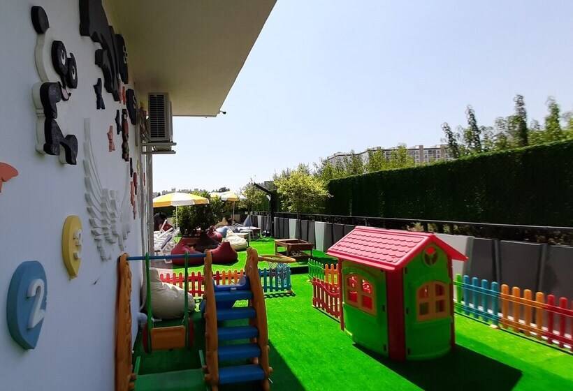 هتل Vm Resort