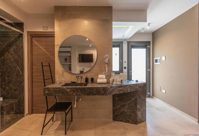 پانسیون Giafra Luxury Rooms