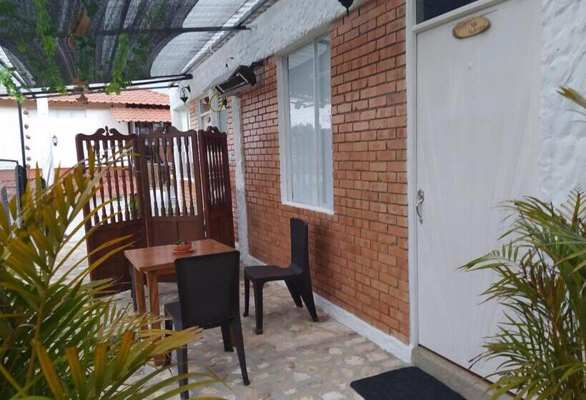 هتل Boutique 14 Lanceros