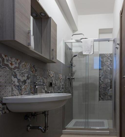 Astra B&b