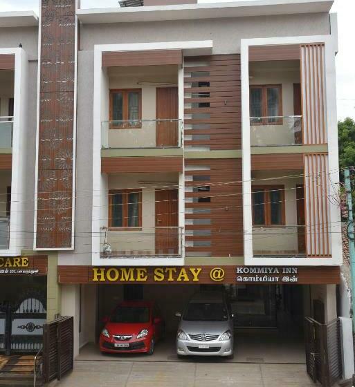 فندق Home Stay @ Kommiya Inn
