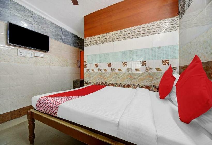 فندق Oyo 81951 S B Lodge