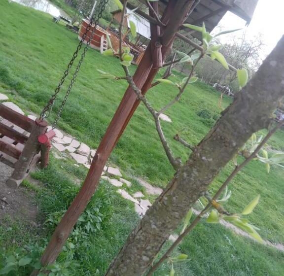 پانسیون Room In Guest Room   Sejour In Green Garden With Lake View For 2 People