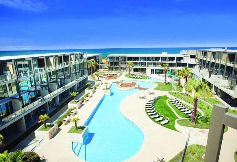 Resort Hotel Room 273