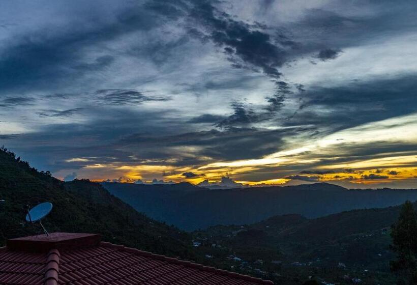 استراحتگاه Warmth Hill Crest