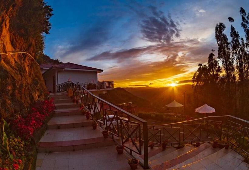 استراحتگاه Warmth Hill Crest