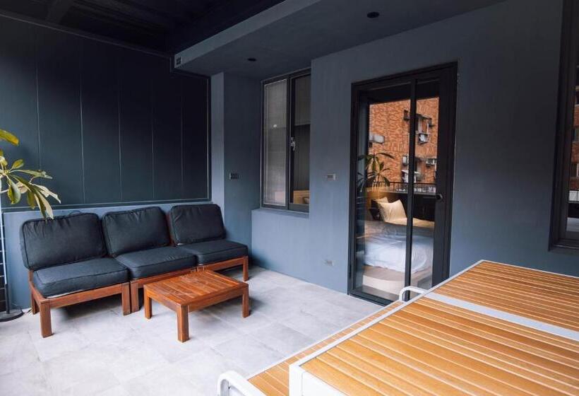 هاستل Drizzle Inn