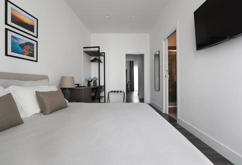 تختخواب و صبحانه Harmony Luxury Rooms