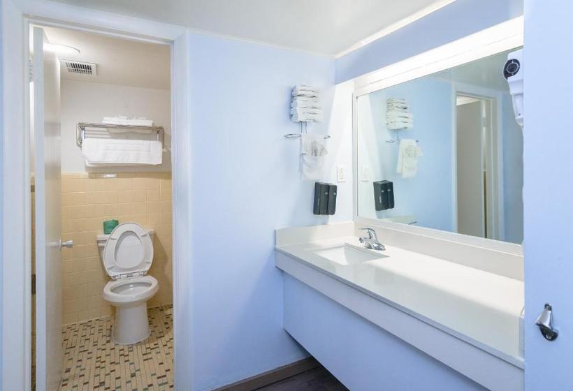 هتل Heart Of Manteo